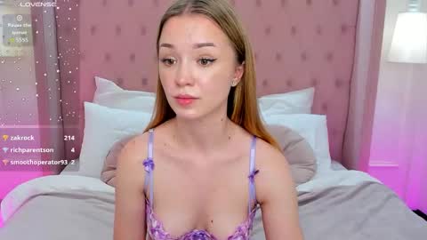 Amely online show from November 21, 2:19 pm