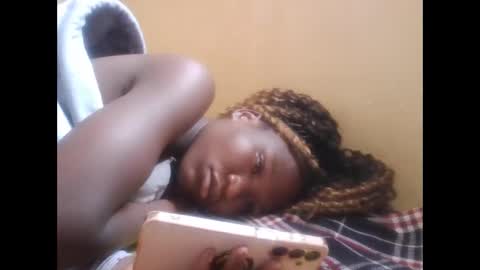 olwami4 online show from April 4, 6:45 am