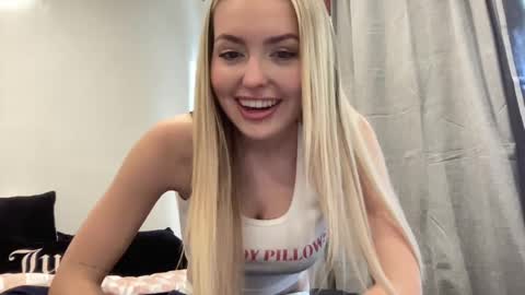 Onica Summer online show from February 24, 10:25 pm