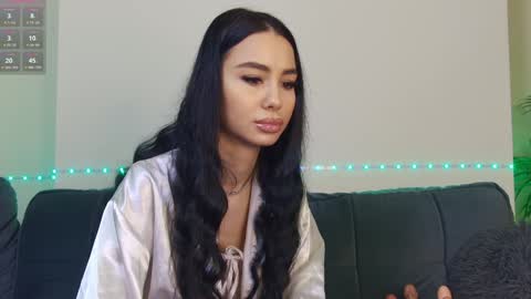 Xandra online show from January 17, 8:56 am