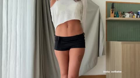 Helen online show from April 24, 3:53 am