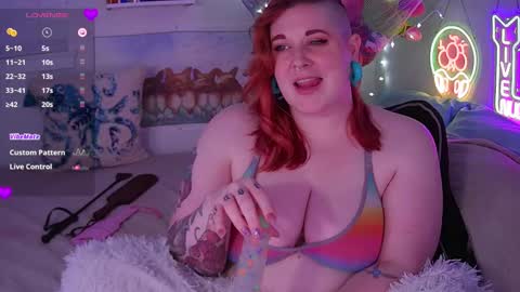 Opal online show from December 30, 8:21 am