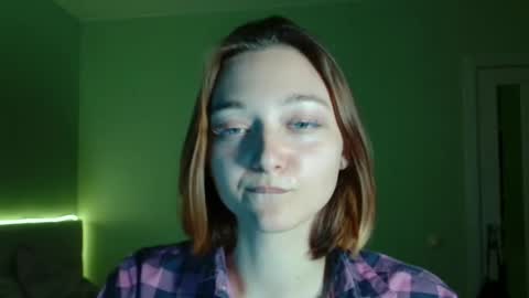 Melani  online show from November 24, 2:41 pm