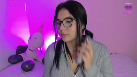 Snapshot of oriana_guzman chatting on October 23, 11:44 pm Miss Guzman online show from October 23, 11:44 pm