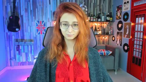 Snapshot of orianna_blade chatting on December 4, 9:07 am Orianna - Hi Im into geek culture cosplay crafting LARP games. Shall we play DnD online show from December 4, 9:07 am
