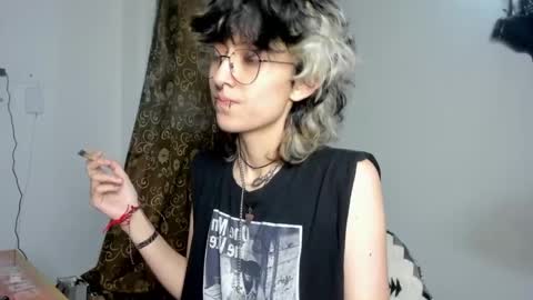 Otto 3 online show from February 4, 7:40 am