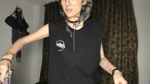 Otto 3 online show from February 23, 11:43 pm