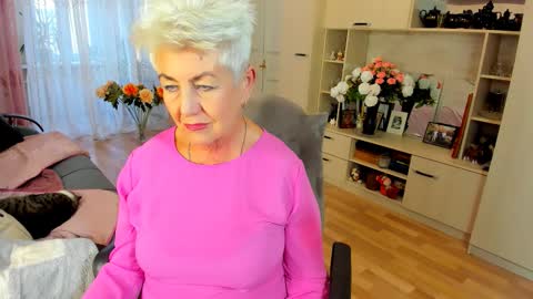 Alla online show from March 12, 2:20 pm