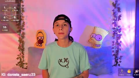 Owen foxx online show from December 17, 1:39 am