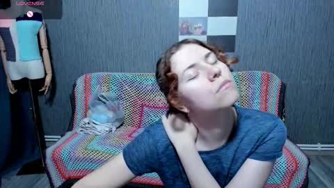 Ella online show from October 2, 8:08 am