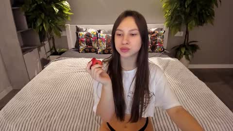 Paige online show from November 30, 7:56 am