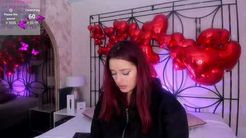 PaIIgePeach online show from January 30, 11:11 am