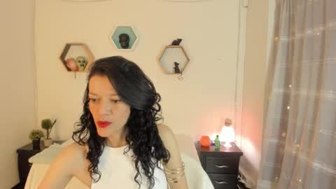 Paloma  online show from October 29, 9:17 pm