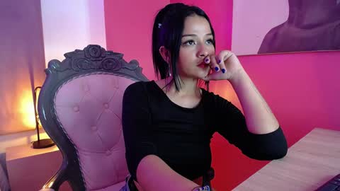 PamelaEvans   online show from January 15, 7:55 pm