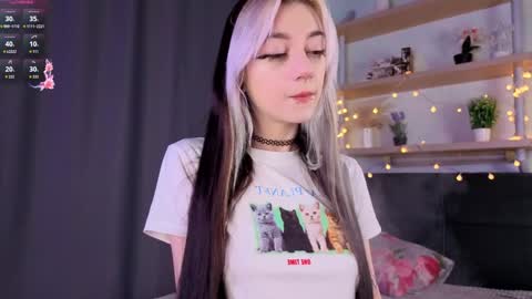 Molly online show from March 24, 2:55 pm