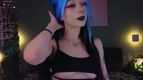 Molly online show from February 17, 3:11 pm