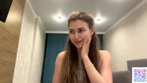 Lia online show from June 30, 7:24 pm