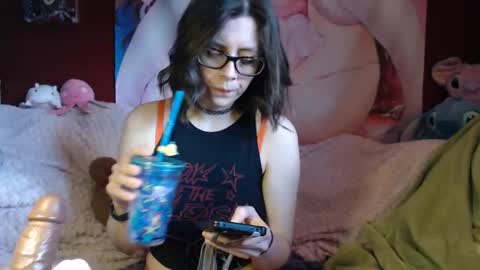 Snapshot of pandora_allsorts chatting on March 12, 4:46 pm pandora-allsorts online show from March 12, 4:46 pm