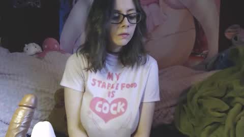 Snapshot of pandora_allsorts chatting on October 21, 2:43 pm pandora-allsorts online show from October 21, 2:43 pm