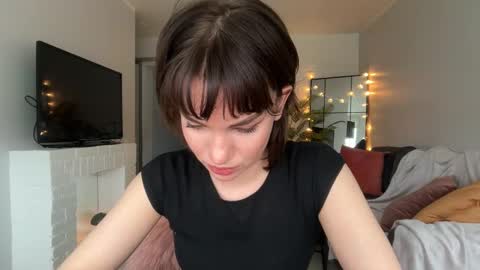 Kristina Kriss online show from October 4, 1:39 pm