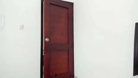 paoguerrax354 online show from March 4, 3:15 pm