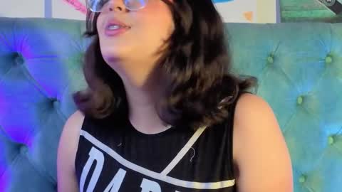 Paola Lyon online show from February 26, 7:35 pm