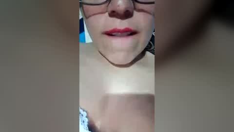 paolaflores25 online show from August 9, 5:23 am