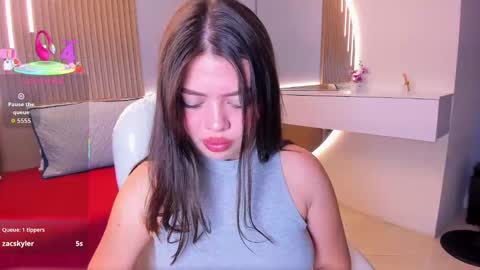 Amy and my doll online show from October 8, 4:06 am