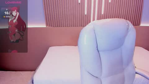 Amy and my doll online show from March 6, 5:02 am