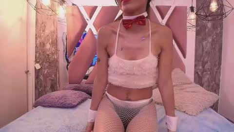 Paris online show from October 10, 10:47 pm