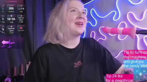 Snapshot of passion_luna chatting on October 20, 1:30 am LunaAlan online show from October 20, 1:30 am