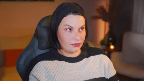 Patricia online show from November 11, 7:33 pm