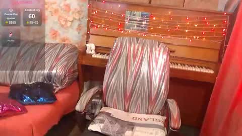 PatsyORose online show from March 23, 3:45 am