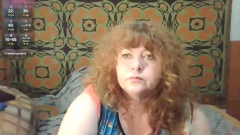 Snapshot of patsyorose chatting on October 9, 4:05 am PatsyORose online show from October 9, 4:05 am