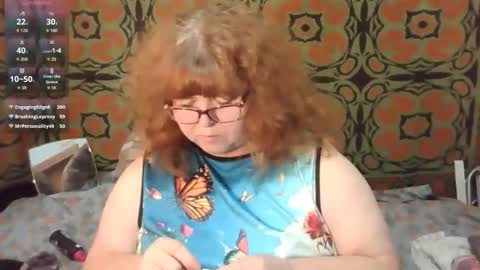 Snapshot of patsyorose chatting on October 10, 4:06 am PatsyORose online show from October 10, 4:06 am