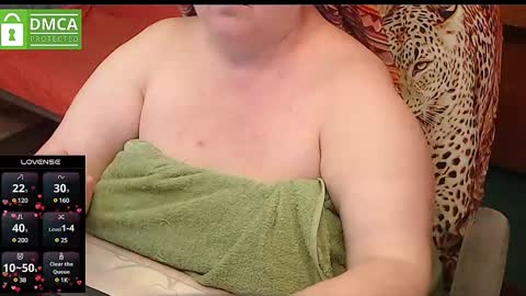 Snapshot of patsyorose chatting on December 10, 6:11 am PatsyORose online show from December 10, 6:11 am