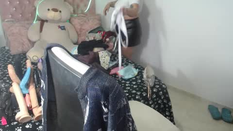 patty squirt87 online show from December 14, 3:01 am