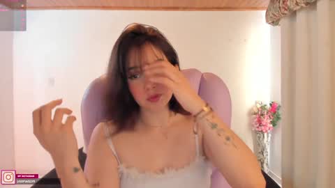 Sofa online show from January 19, 1:33 pm