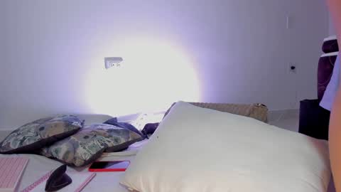 Paula perez - online show from February 26, 12:52 am