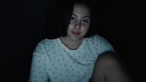 paula_torrez online show from October 12, 6:16 am