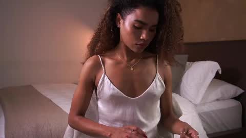 Paula online show from February 23, 10:05 pm