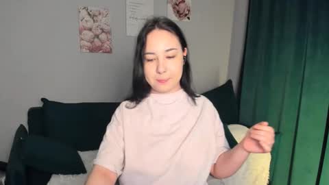 Aurora online show from November 3, 9:57 am