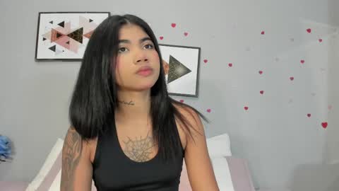 Pau online show from April 28, 12:42 pm