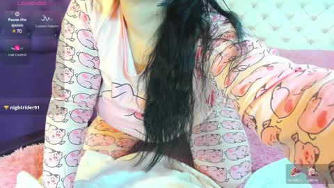 paulinabelen21 online show from December 27, 3:53 am