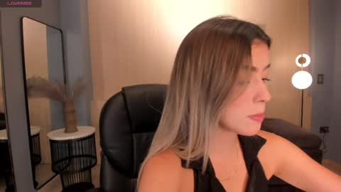 Snapshot of paulinasantosx chatting on March 11, 7:03 pm Paulina Santos online show from March 11, 7:03 pm