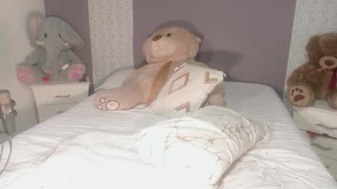 paulina online show from December 2, 6:21 pm