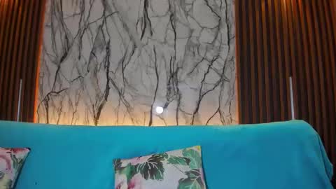 Pauline online show from November 5, 2:39 am