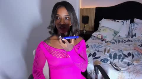 Pauline online show from March 20, 11:37 am