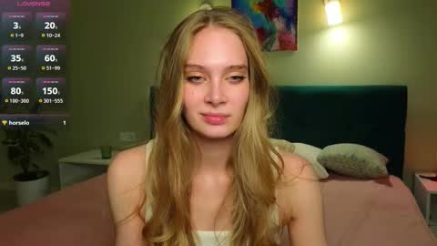 Snapshot of peachcreamcouple chatting on September 14, 6:28 pm Lexy Peach online show from September 14, 6:28 pm