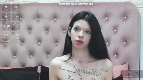 Ella online show from February 28, 3:22 pm